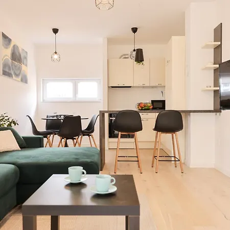 Milo דירה זאדאר